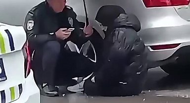 Polisten yürek ısıtan davranış