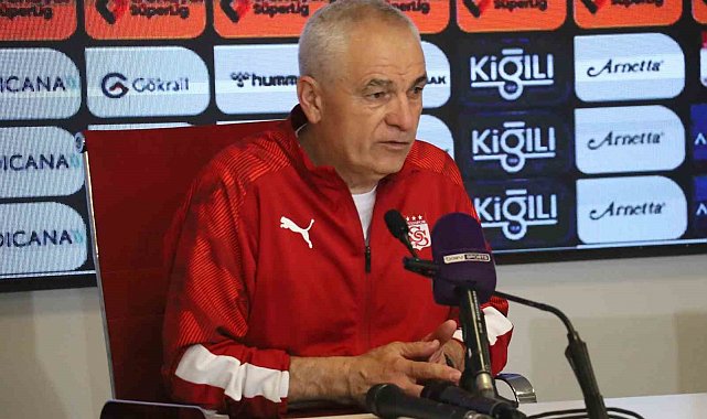 Rıza Çalımbay: "Bizim için üzücü bir maç oldu"