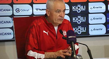 Rıza Çalımbay: "Bizim için üzücü bir maç oldu"