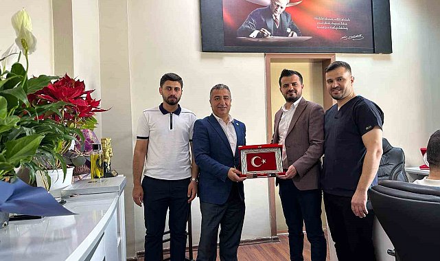 Sağlık-Sen temsilcisi Silopi Devlet Hastanesi'nde sağlık personeli ile bir araya geldi