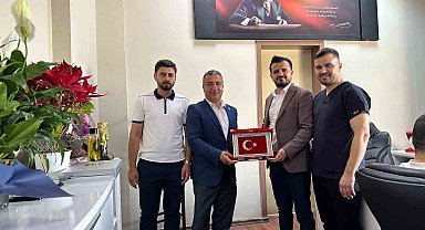 Sağlık-Sen temsilcisi Silopi Devlet Hastanesi'nde sağlık personeli ile bir araya geldi