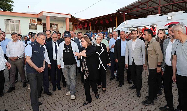 Şahin, kaybolan Onur'un ailesini ziyaret etti