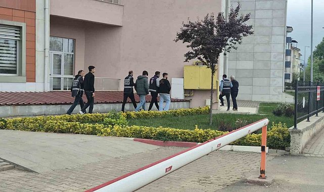 Sahte polis vurgununda 5 tutuklama