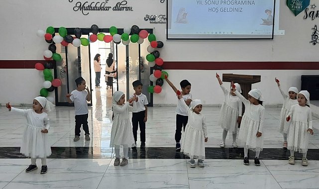 Samsat'ta Kur'an Kursu öğrencileri yılsonu programı düzenledi