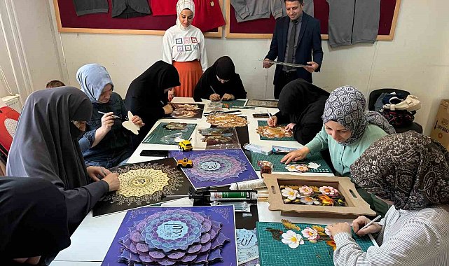 Samsatlı kadınlar eğlenerek öğreniyor