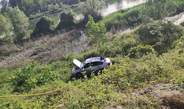 Samsun'da otomobil şarampole uçtu: 2 yaralı