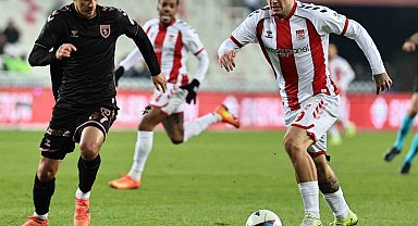 Samsunspor - Sivasspor maçının VAR'ı Jonas Hansen