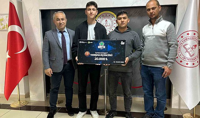 Şehit Serhat Bal MTAL'den Türkiye üçüncülüğü