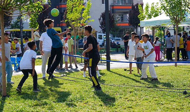 Şehitkamil çocuk şenlikleri başladı