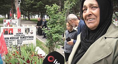 Şehitlikte buruk Anneler Günü