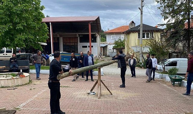 Selcen'de baharın neşesi gıngırgaçla birleşti