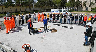 Selçuklu Belediyesi personeli afetlere hazırlanıyor