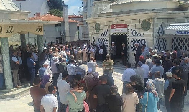 Selendi'den dualarla kutsal topraklara uğurlandılar