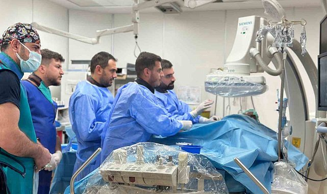 Siirt'te anjiyografik varikosel tedavisi uygulandı