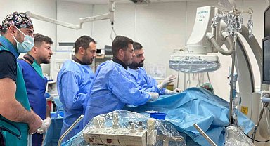 Siirt'te anjiyografik varikosel tedavisi uygulandı