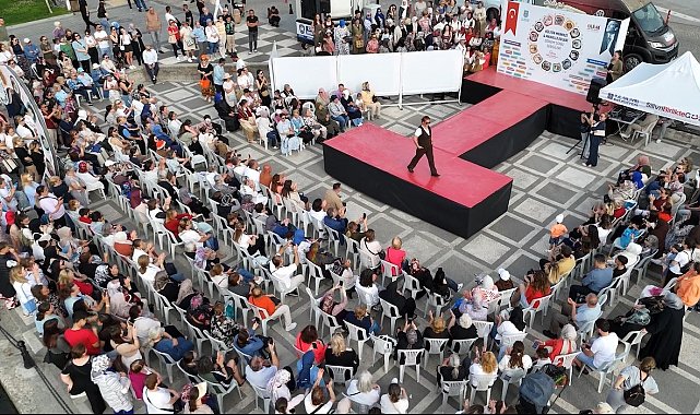 Silivri Kültür Merkezi ve Mahalle Evleri'nde eğitim alan kursiyerlerin el emeği ürünleri sergilendi