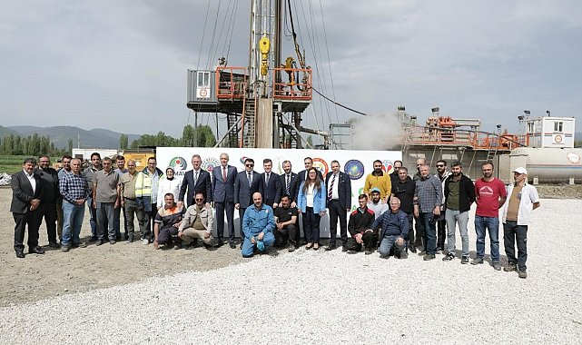 Simav'da ikinci jeotermal su kuyusu devreye alındı