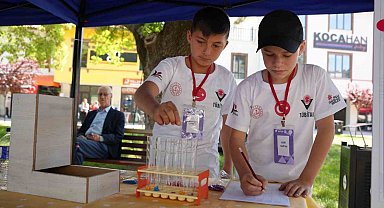 Sındırgı'da bilim fuarı düzenlendi