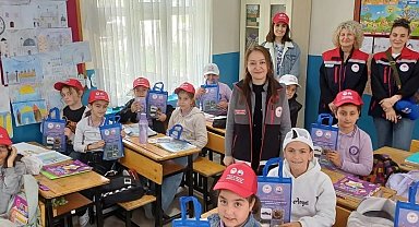 Sinop'ta minik öğrencilere sucul yaşamın önemi anlatıldı