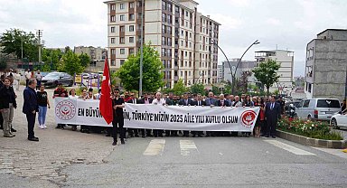 Şırnak'ta Aile Günü yürüyüşü düzenlendi