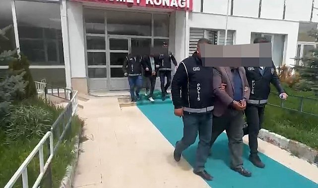 Sivas'ta 9 kaçak göçmen yakalandı