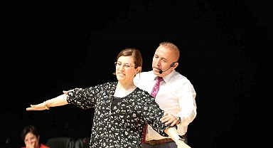 Sivas'ta bağımlılık türleri uzmanları tarafından ele alındı