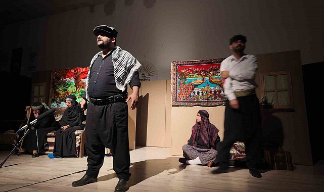 Siverek'te aşiretten barışa çağrı: "Töre" tiyatrosuna yoğun ilgi