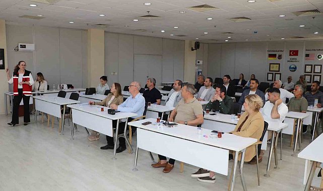Söke Belediyesi Meclis Üyelerine "Kadına Şiddet" farkındalık eğitimi verildi