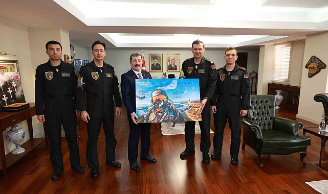 SOLOTÜRK ve Türk Yıldızları'ndan Samsun gösterisi