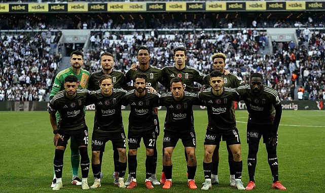 Solskjaer'den kadroda 3 değişiklik