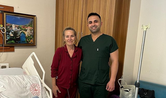 Soma Devlet Hastanesi'nde ilk kez 'Kapalı mide delinmesi ameliyatı' yapıldı