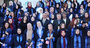 Sultangazili Gençlerin mezuniyet heyecanı