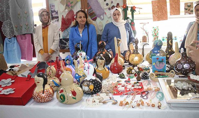 Sultanhisar'da el emeği ürünler görücüye çıkartıldı