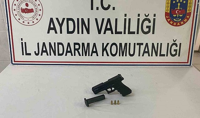 Şüphe üzerine durduruldu, tabanca ele geçirildi