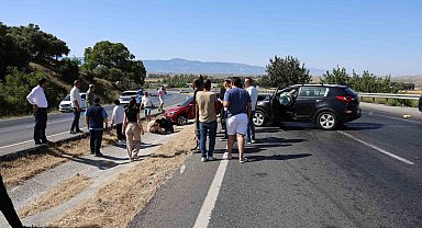 Tankerden dökülen balık yağı karayolunu savaş alanına çevirdi