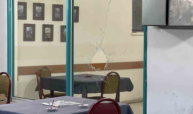 Tartıştığı şahsın iş yerini kurşunlayıp kayıplara karıştı