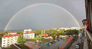 Tatvan semalarında gökkuşağı manzarası mest etti