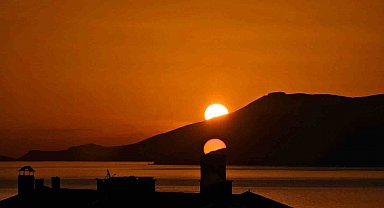 Tatvan'da 4 mevsim gün doğumu