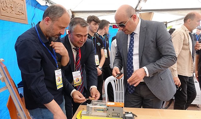 Tavşanlı'da "Meslek Liseleri Tanıtım Fuarı" kapılarını açtı