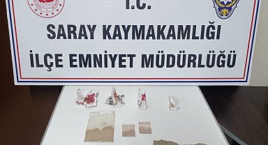 Tekirdağ'da peçeteye emdirilmiş uyuşturucu madde ele geçirildi