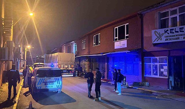 Ters yönden giden alkollü tır şoförü trafiği birbirine kattı