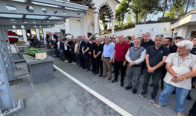 TFF Başkanı Hacıosmanoğlu, Fatma Yeşilyurt'un cenaze törenine katıldı