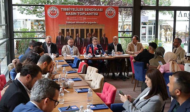 Tıbbiyeliler Sendikası Ankara'da kuruldu