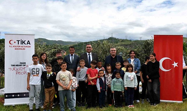 TİKA'dan Arnavutluk'taki yetim ailelere zeytin fidanı ve gübre desteği