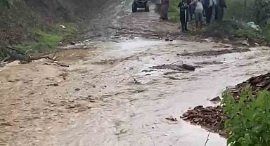 Tokat'ta sele kapılan 25 küçükbaş hayvan telef oldu