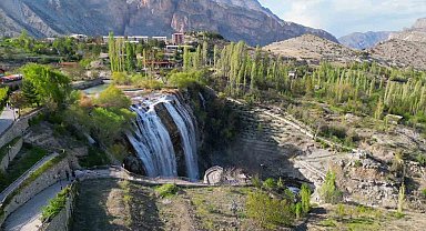 Tortum Şelalesi baharla birlikte coşmaya hazırlanıyor