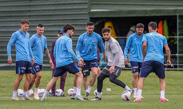 Trabzonspor, Antalya'ya genç futbolcularıyla gitti