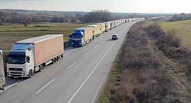 Trakya'da Nisan ayında 362 milyon dolar ithalat, 276 milyon dolar ihracat yapıldı