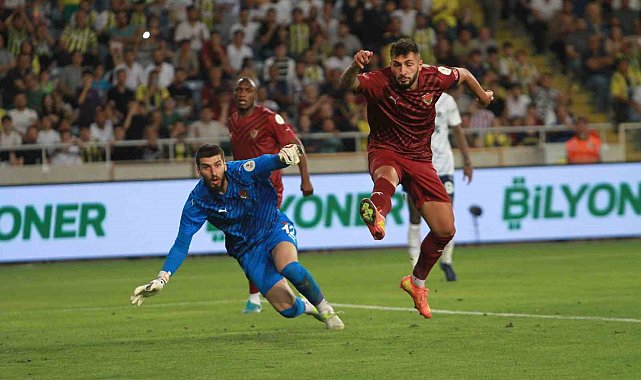 Trendyol Süper Lig: Atakaş Hatayspor: 4 - Fenerbahçe: 2