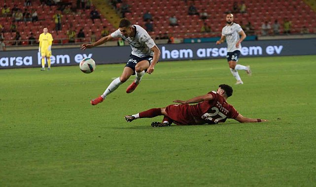 Trendyol Süper Lig: Hatayspor: 1 - Fenerbahçe: 1
